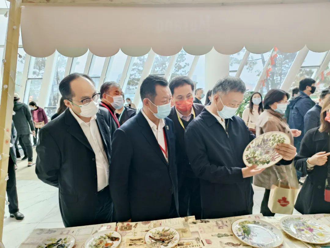 区块链共有，重塑数字时代的信任基石