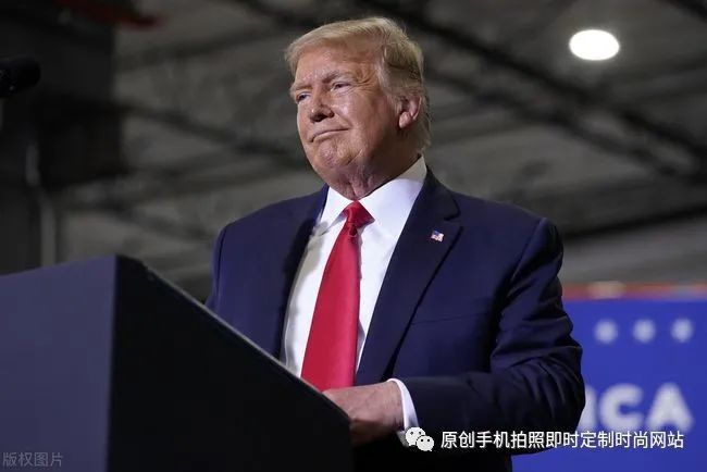 美国参议员呼吁弹劾特朗普，迷因币晚宴事件成导火索