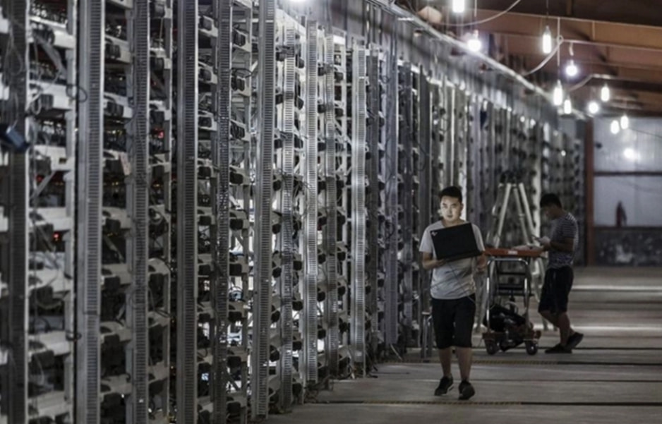 美国关税暂停期间加密货币矿工矿机抢购现象，挑战与机遇并存