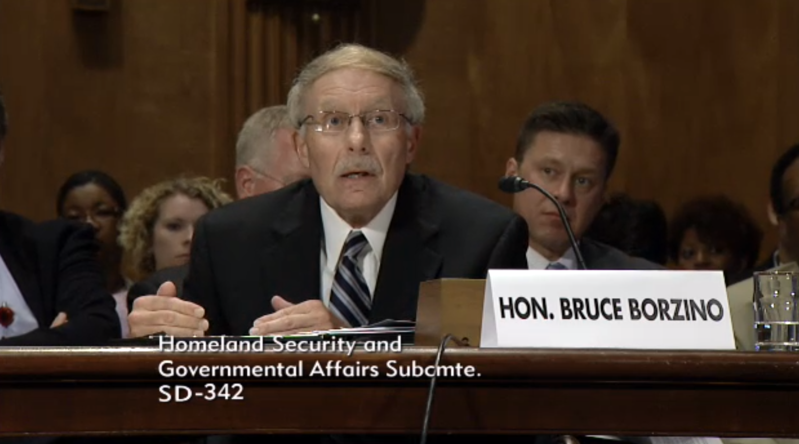 参议员John Kennedy就SBF赦免问题质询SEC提名人Paul Atkins