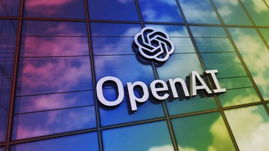 AI运行成本急剧下降，每年降幅达十倍——OpenAI首席执行官揭秘趋势
