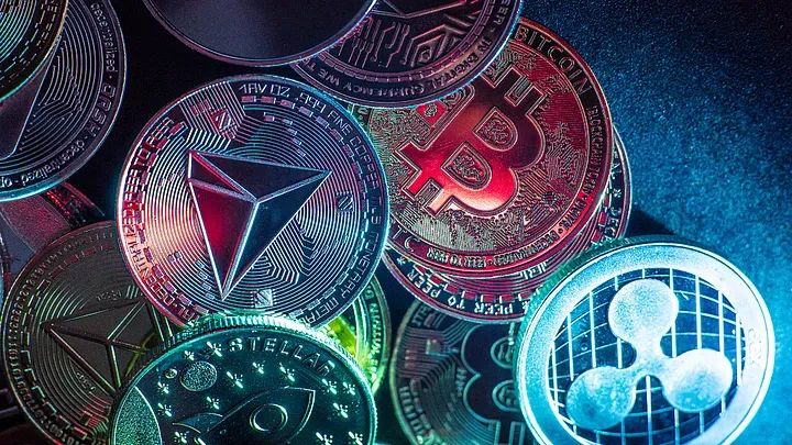 展望2025,即将交付的十大加密货币项目 展望2025,即将交付的十大加密货币项目