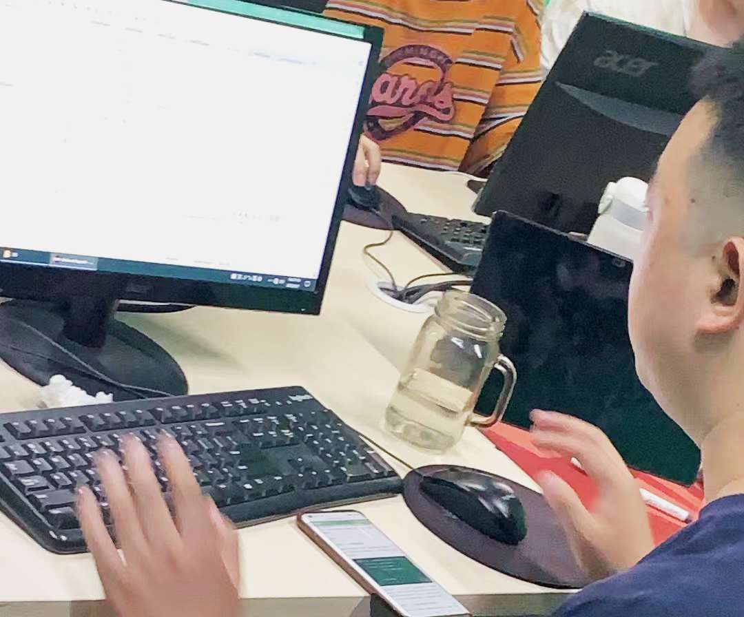 使用电脑进行聊天沟通对信息处理速度的提升 使用电脑进行聊天沟通对信息处理速度的提升
