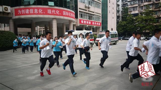 桌面聊天工具在信息整合中的价值