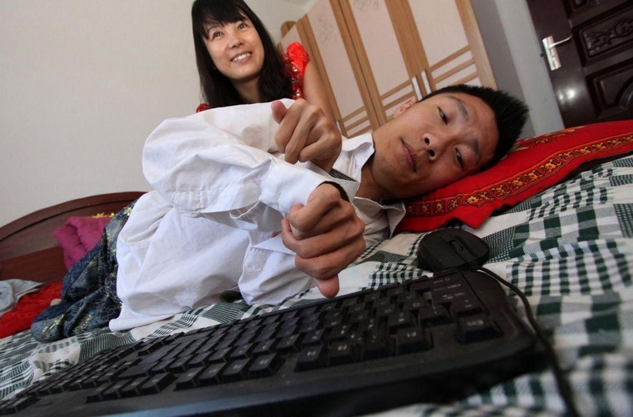 使用电脑聊天是否更利于信息归纳 使用电脑聊天是否更利于信息归纳