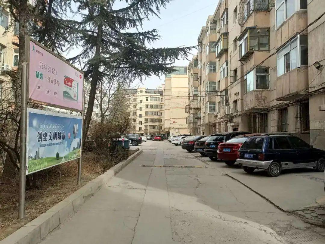 上班族常用电脑聊天方式对比分析，效率、功能与场景适配的深度探讨